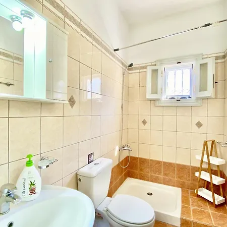 וילה Kostas Estate With Private Pool By Dadovillas *