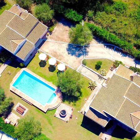 וילה Kostas Estate With Private Pool By Dadovillas Astrakeri